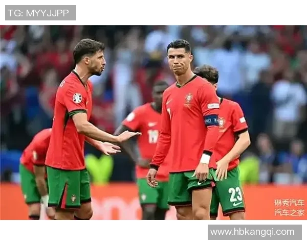 足球明星贴纸的秘密：轻松贴附不留痕迹的完美体验